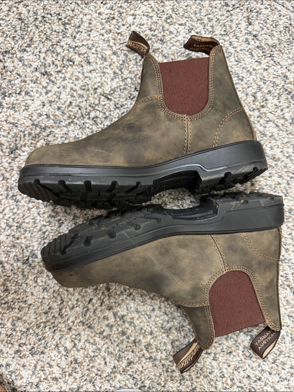 Blundstone Women’s 4.5 or 7.5 US Chelsea Boots - Brown - Picture 2 of 7